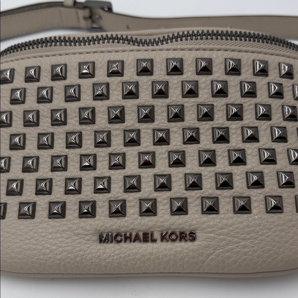 Michael Kors Rhea Zip Pyramid Stud Belt Bag - Picture 2 of 8
